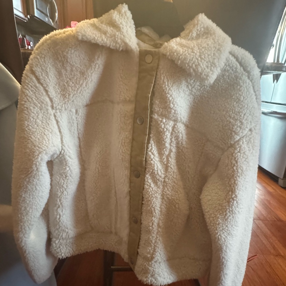 Universal Thread Off-White Teddy Jacket